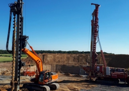 Kranen laten funderingstechniek zien